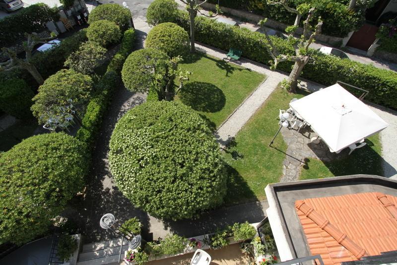 Hotel Montecarlo Lido di Camaiore Exterior photo